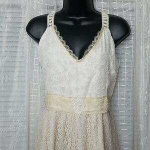 White & Cream Mixed Lace Boho Formal Spaghetti Strap Dress SzL